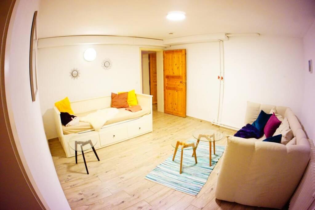 Gemütliche 3-ZKB WC SouterrainWohnung in Bestlage Hamburg Exterior foto