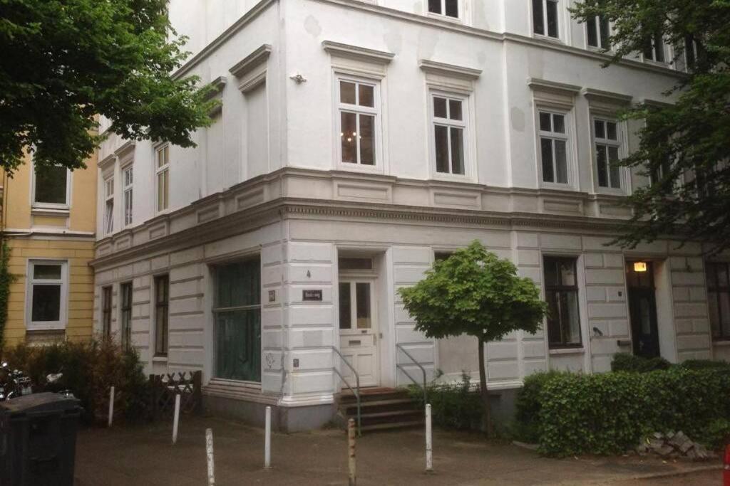Gemütliche 3-ZKB WC SouterrainWohnung in Bestlage Hamburg Exterior foto