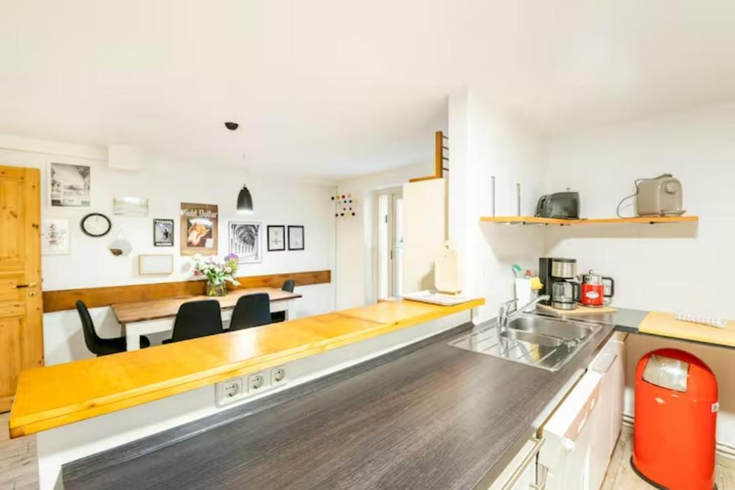 Gemütliche 3-ZKB WC SouterrainWohnung in Bestlage Hamburg Exterior foto