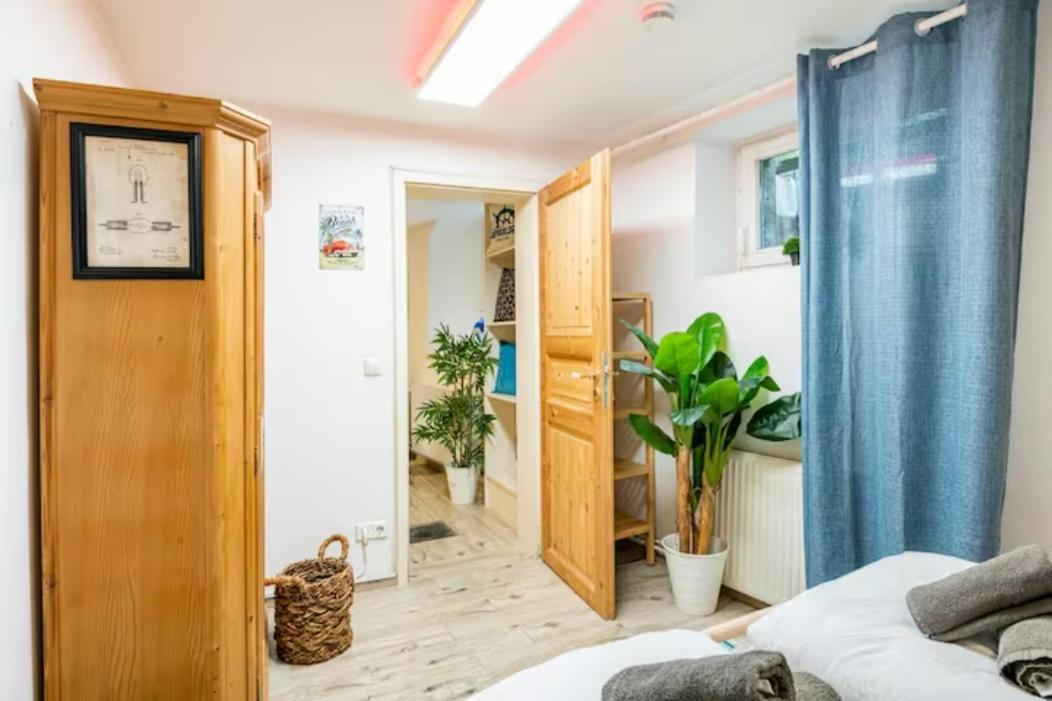 Gemütliche 3-ZKB WC SouterrainWohnung in Bestlage Hamburg Exterior foto